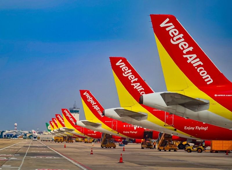 vietjet 1712214785737295180012