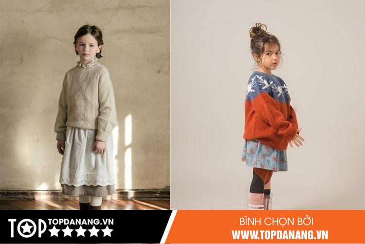 Áo len phối chung cùng với chân váy