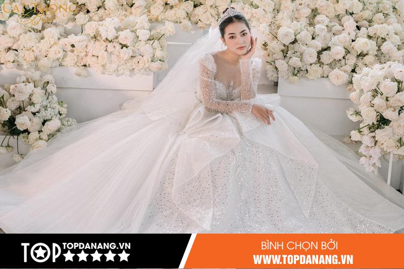 át Tường Bridal cập nhật thường xuyên các mẫu váy cưới mới